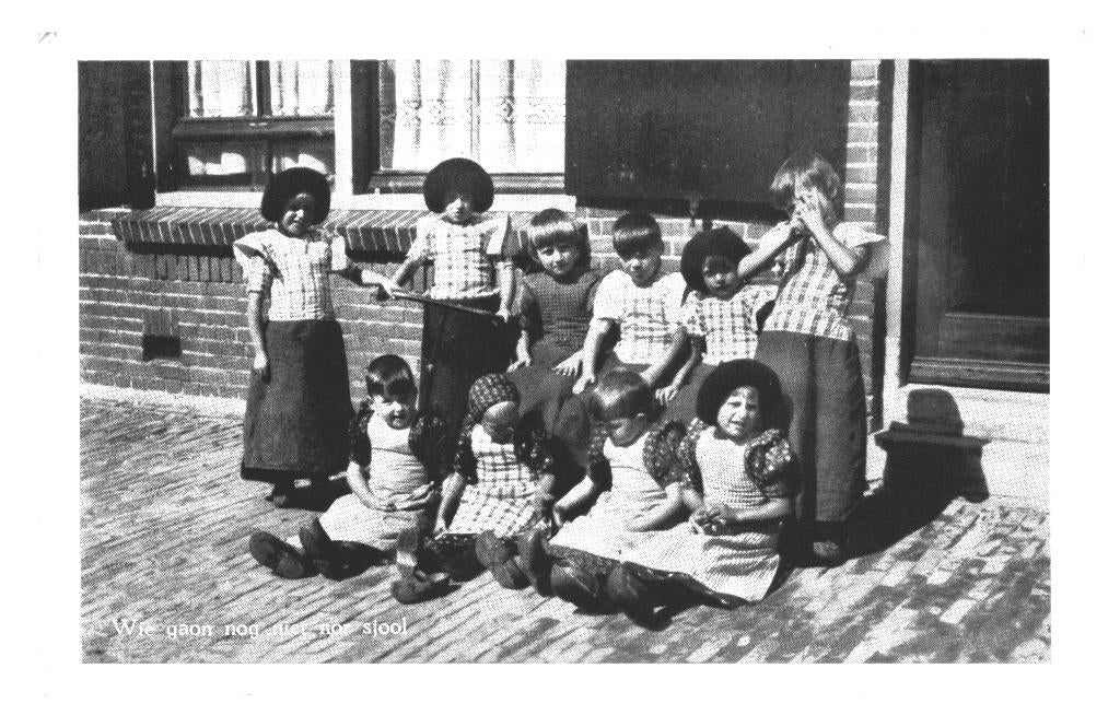 947026 Spakenburg 1954 Utr klederdracht Peuters Gelopen, Ophalen of Verzenden, 1940 tot 1960, Gelopen, Utrecht