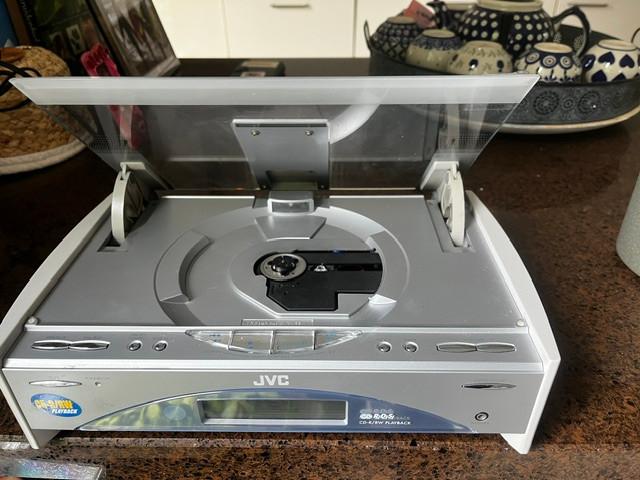 JVC -RDS CD-R/RW met speakers, Audio, Tv en Foto, Luidsprekers, Inclusief standaarden, JVC, Ophalen of Verzenden, Zo goed als nieuw