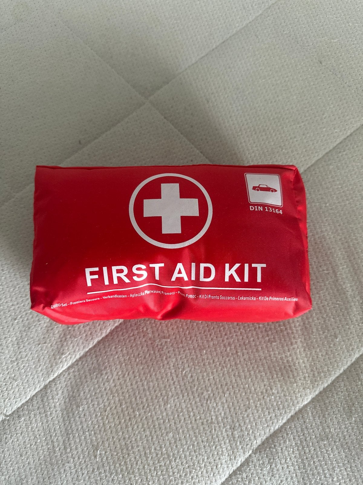 Nieuwe EHBO-kit voor auto of thuisgebruik, Ophalen of Verzenden, Nieuw
