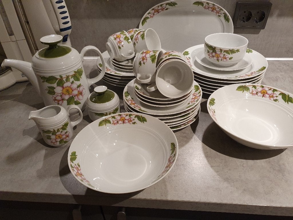 5 PERSOONS SERVIES, Ophalen, Zo goed als nieuw, Overige stijlen, Porselein