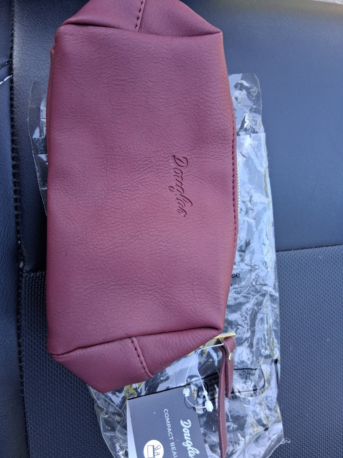 Douglas Compact Beauty Bag - Nieuw, Ophalen of Verzenden, Nieuw, Overige kleuren, Softcase
