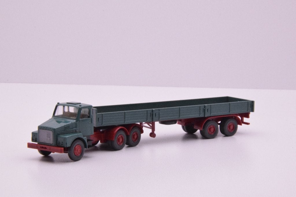 Volvo N10  met oplegger  '' Wiking '', Ophalen of Verzenden, Zo goed als nieuw, Bus of Vrachtwagen, Wiking