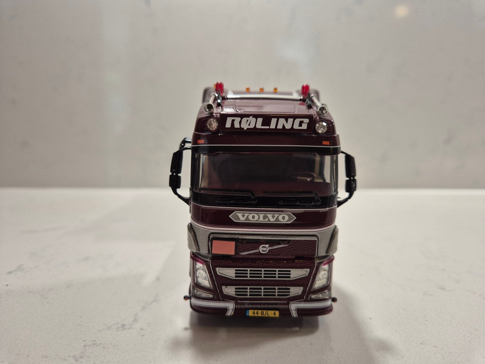 Wsi Volvo Røling vrachtwagen met tank container, Overige merken, 1:32 tot 1:50, Ophalen of Verzenden, Zo goed als nieuw