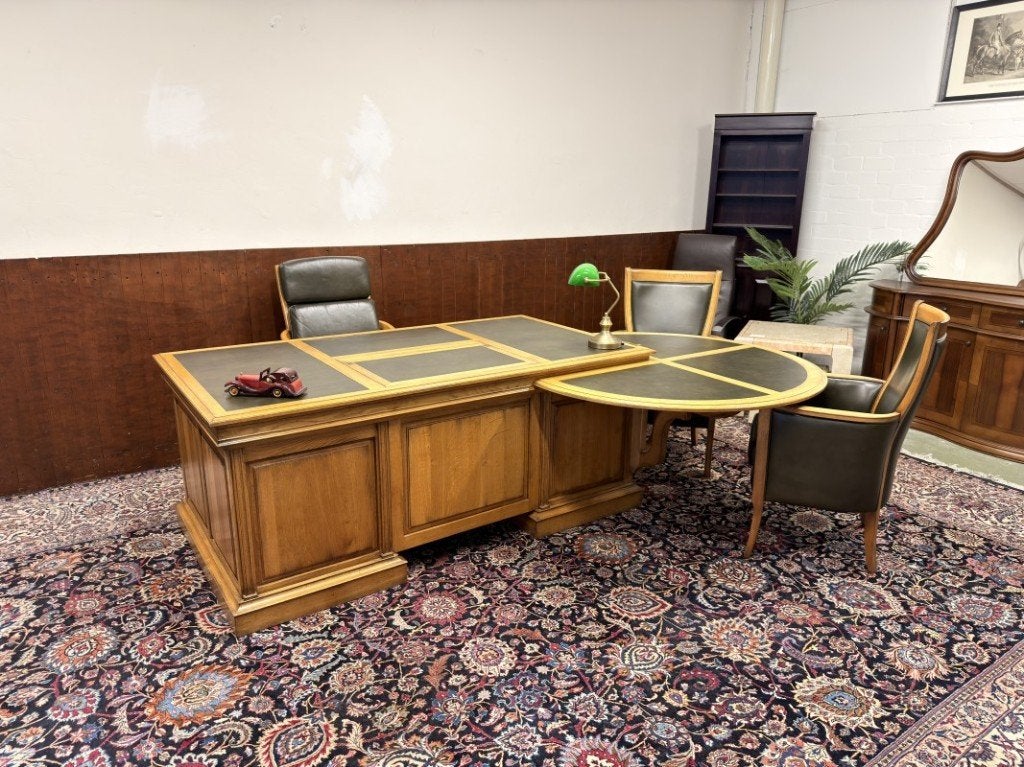 Klassiek Engels Chesterfield Bureau Set met Vergadertafel, Antiek en Kunst, Ophalen of Verzenden
