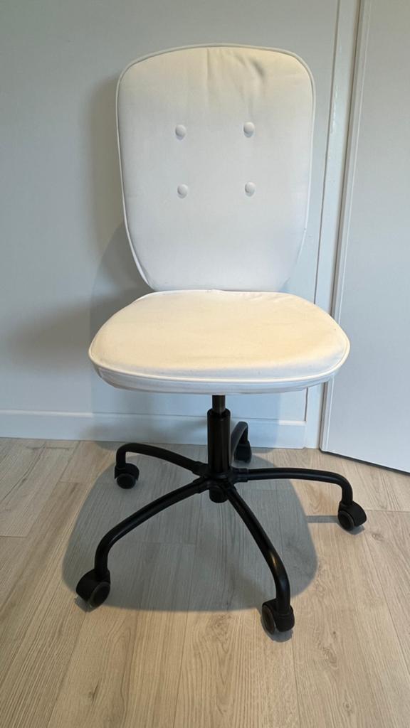 Ikea bureaustoel (gratis), Ophalen, Gebruikt, Wit