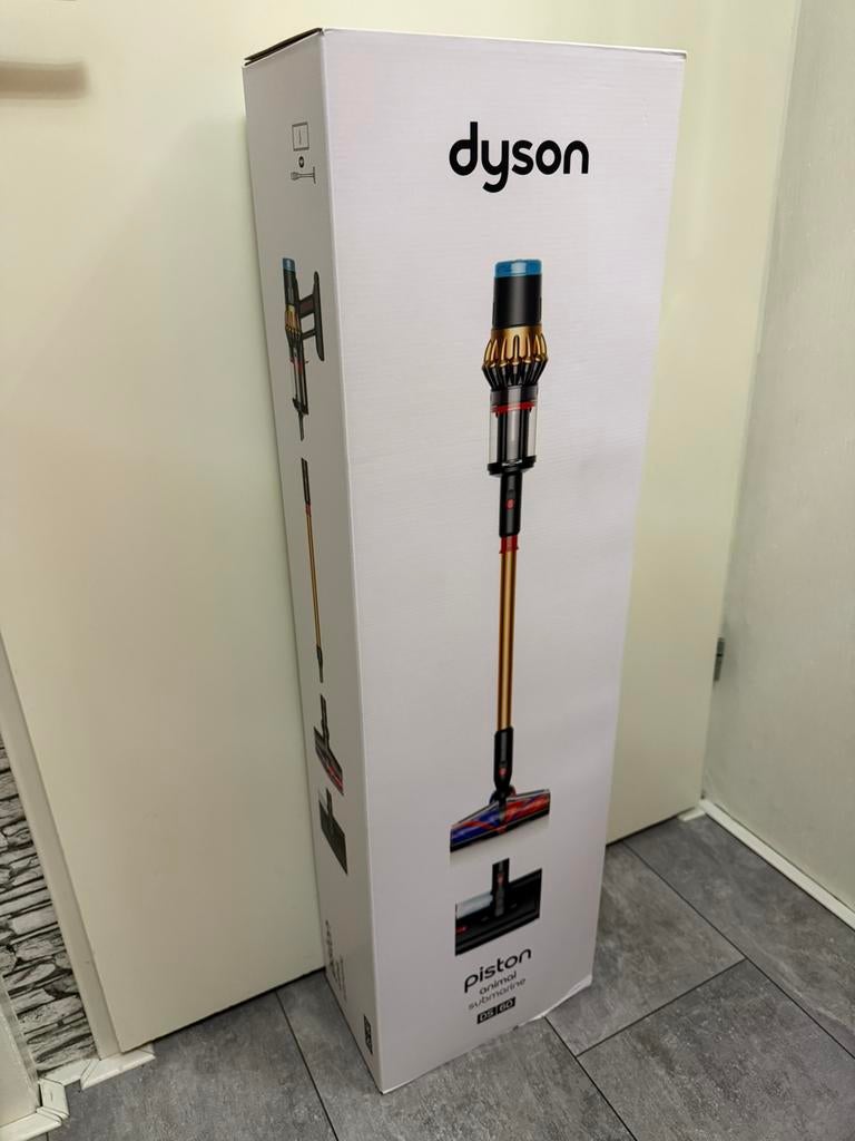 Dyson V16 Piston Animal Submarine Nieuw +Bon 2Jaar Garantie, Ophalen, Nieuw, Reservoir