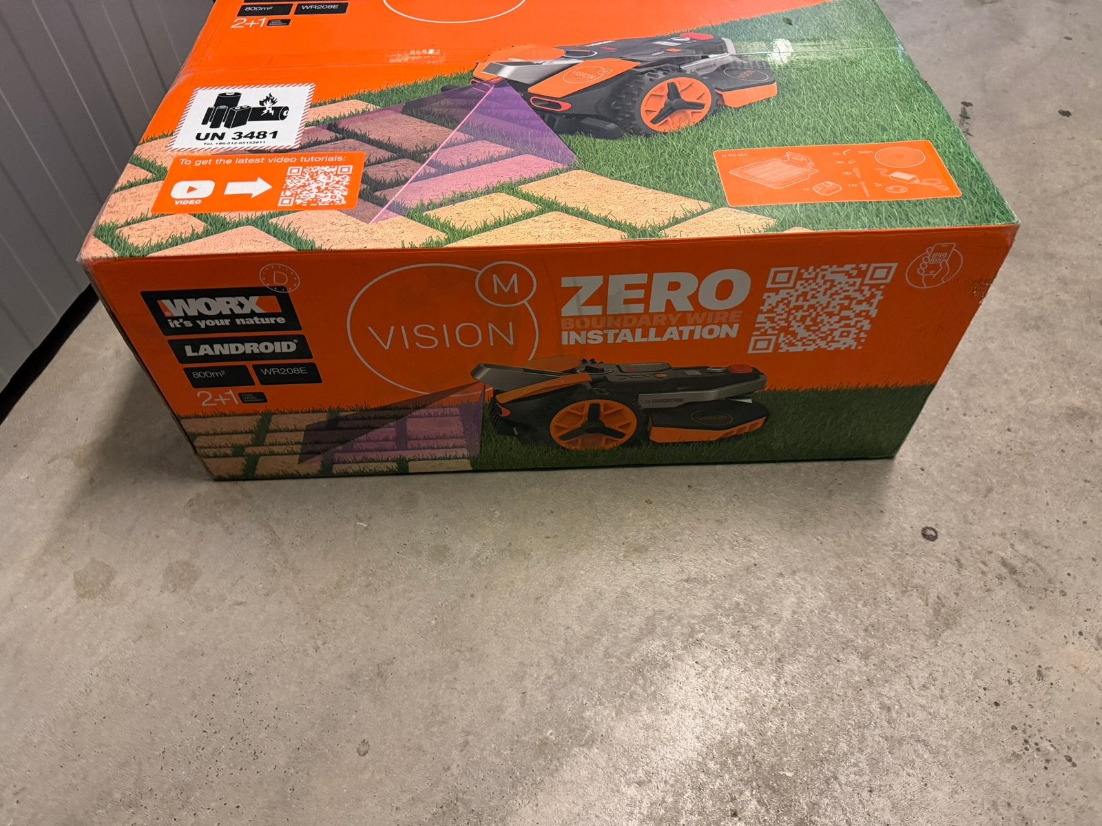 WORX ROBOT GRASMAAIER van 1.299,- nu voor 750,-, Ophalen of Verzenden, Nieuw, Minder dan 20 cm