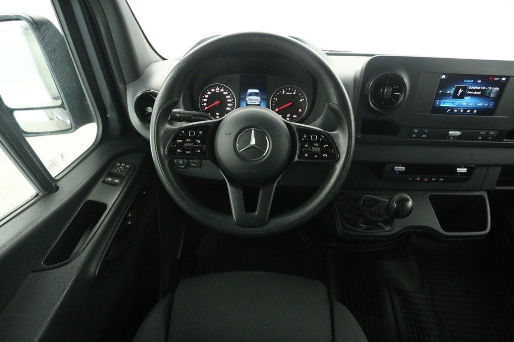 Mercedes-Benz Sprinter 317 CDI 170PK L2H2 | Airco | Camera |, Auto's, Gebruikt, Euro 6, 4 cilinders, 2000 kg