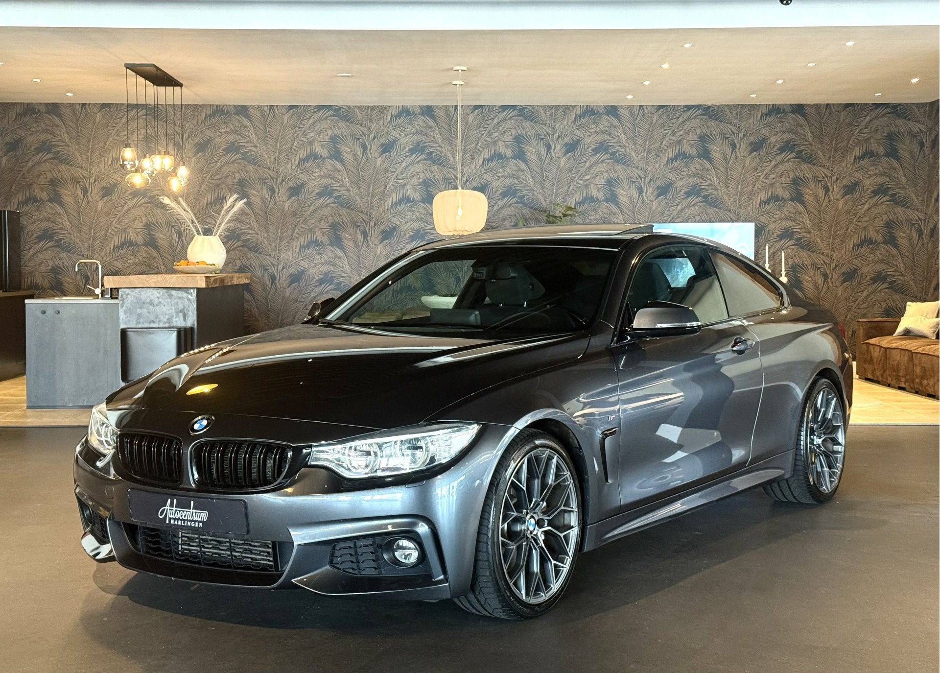 BMW 4 Serie Coupé 435i I M-Pakket I Carbon I 19" I Dak I Vi, Automatische klimaatregeling, Achterwielaandrijving, Gebruikt, 4-Serie