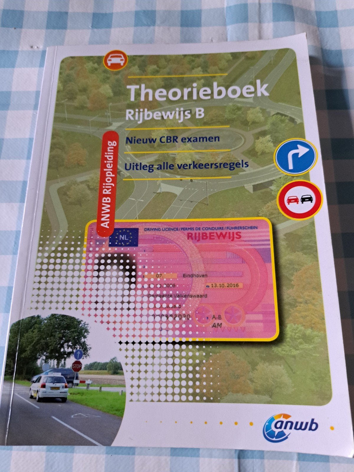 C: ANWB Theorieboek Rijbewijs B, Boeken, Studieboeken en Cursussen, Ophalen of Verzenden, Zo goed als nieuw, Overige niveaus, ANWB