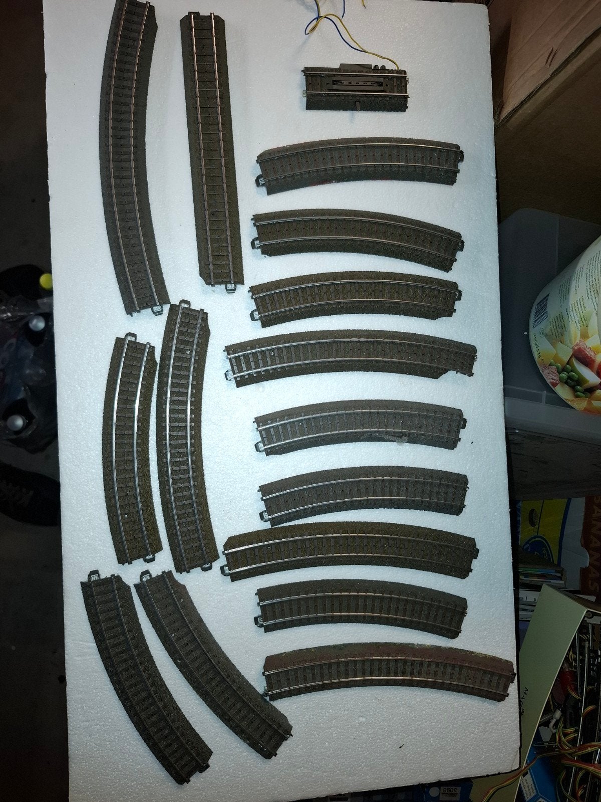 Marklin c rails met stukjes er af, Wisselstroom, Gebruikt, Rails, Ophalen of Verzenden