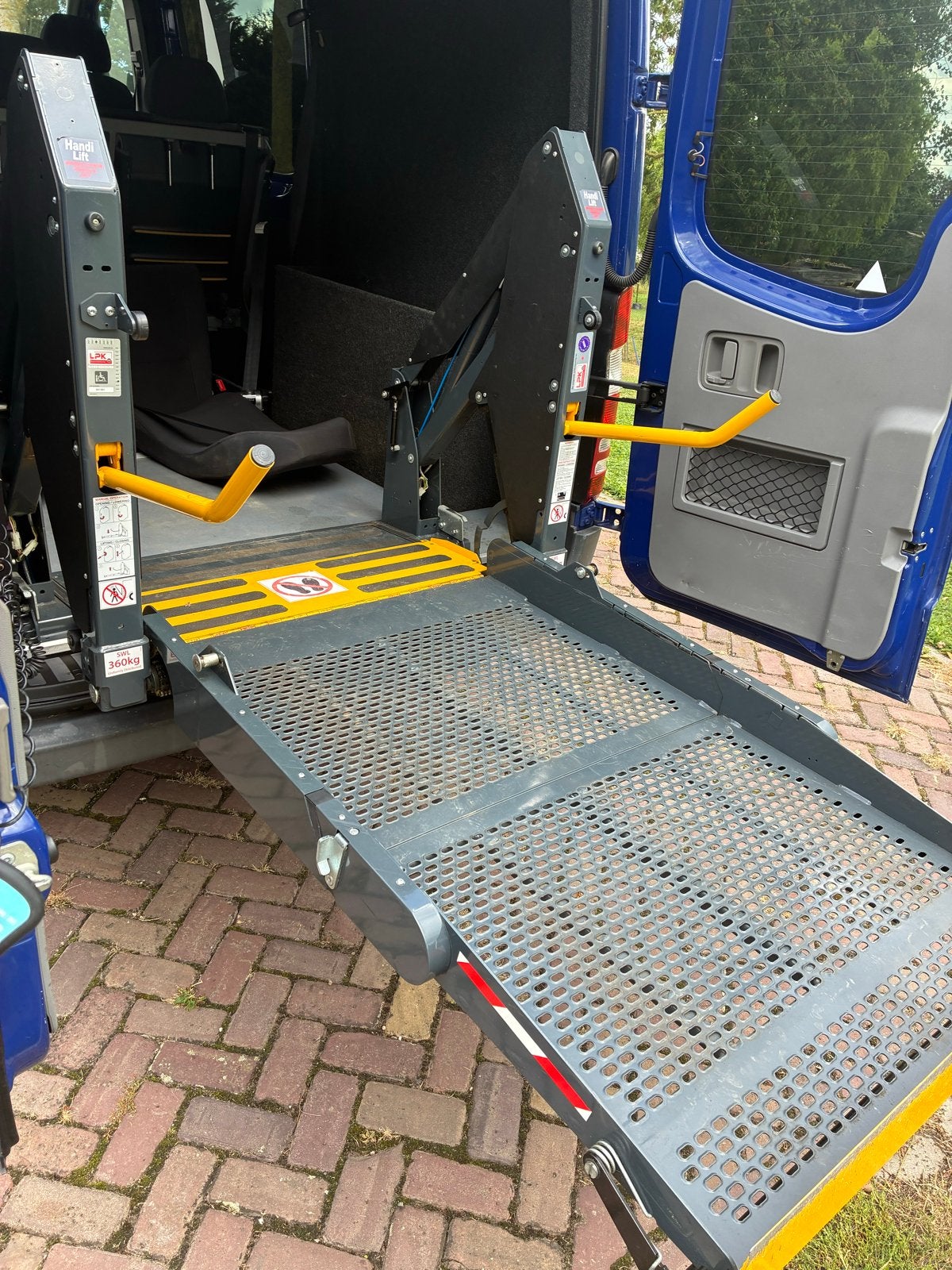 Rolstoellift lift voor rolstoel, Ophalen, Gebruikt, Elektrische rolstoel, Sales@handylift.com