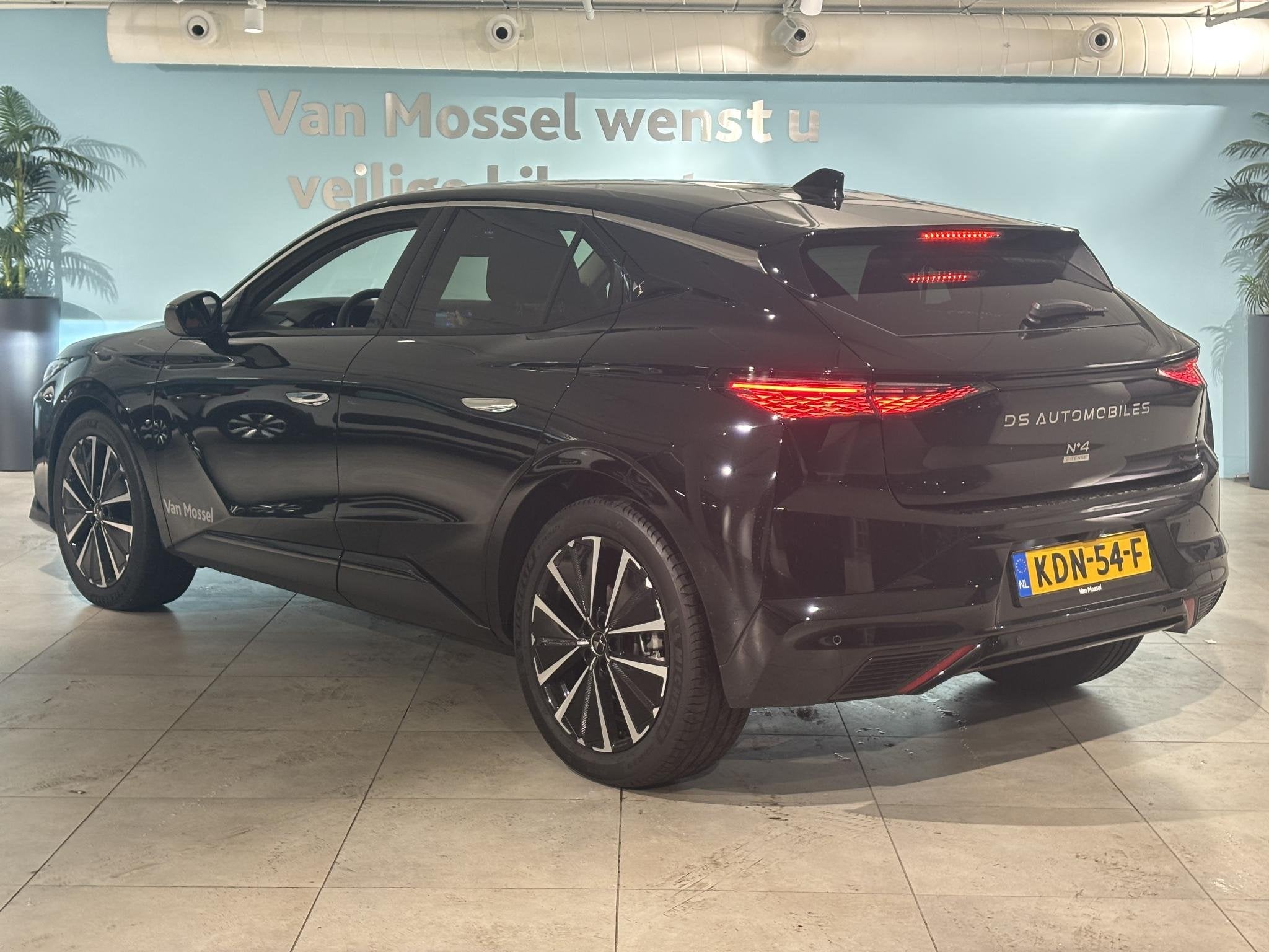 DS No 4 E-Tense Etoile 58.3 kWh | DEMO | Electrische stoelen, Auto's, 12 maanden, Gebruikt, 213 pk, DS 4