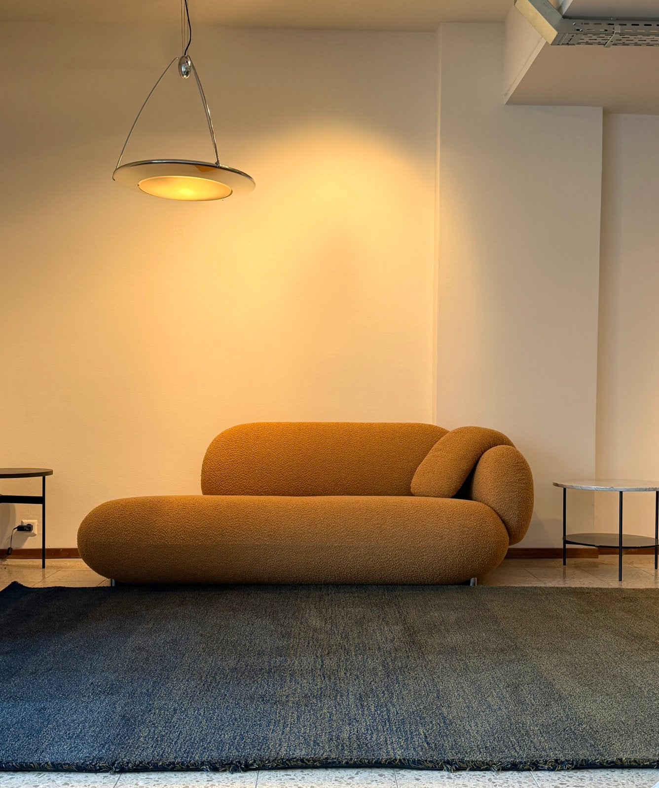 Leolux Pulla divan large NIEUW, Ophalen, Rechte bank, Stof, 200 tot 250 cm