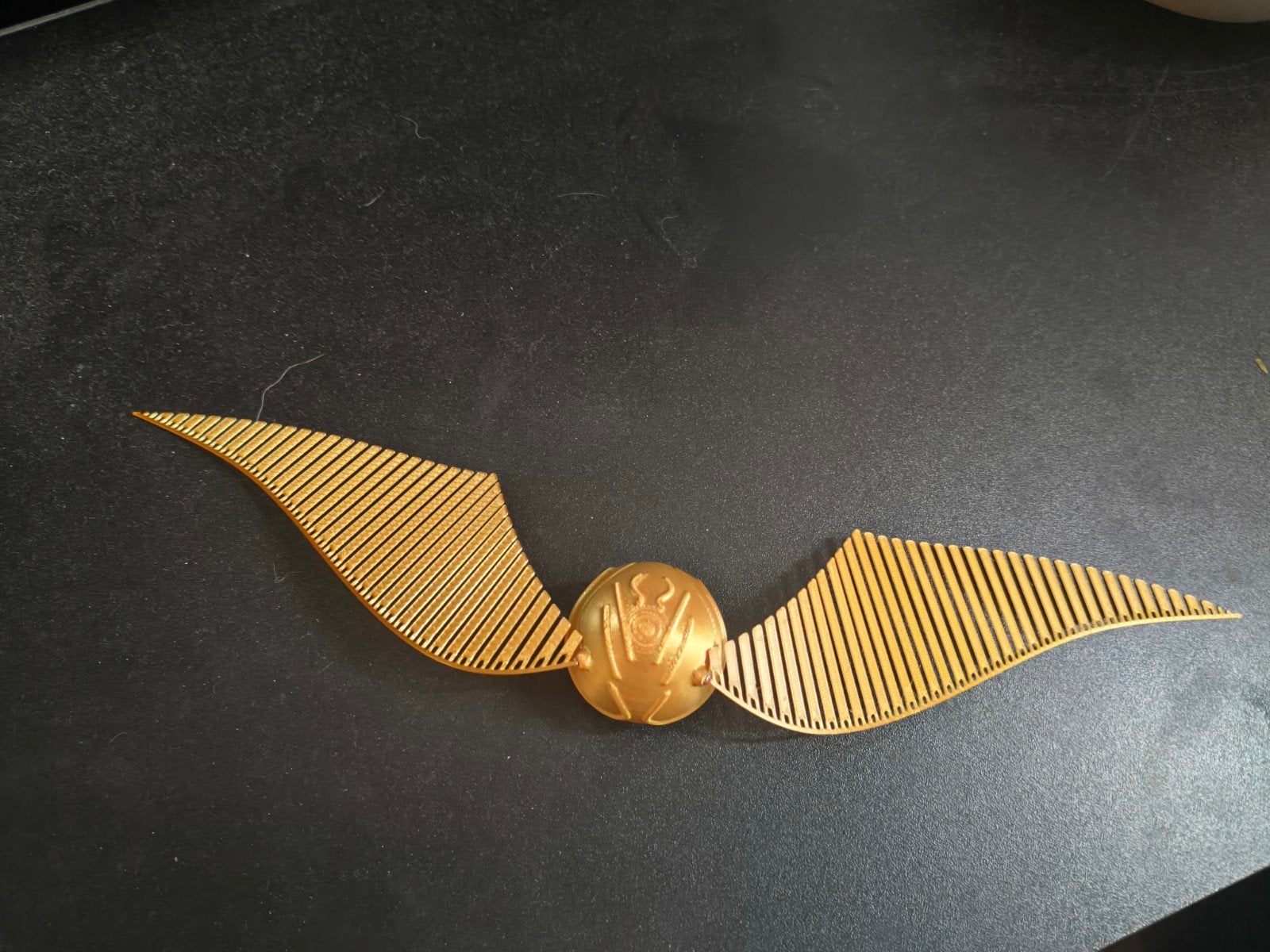 Gouden Snaai Harry Potter met beweegbare vleugels, Ophalen of Verzenden, Gebruikt, Replica