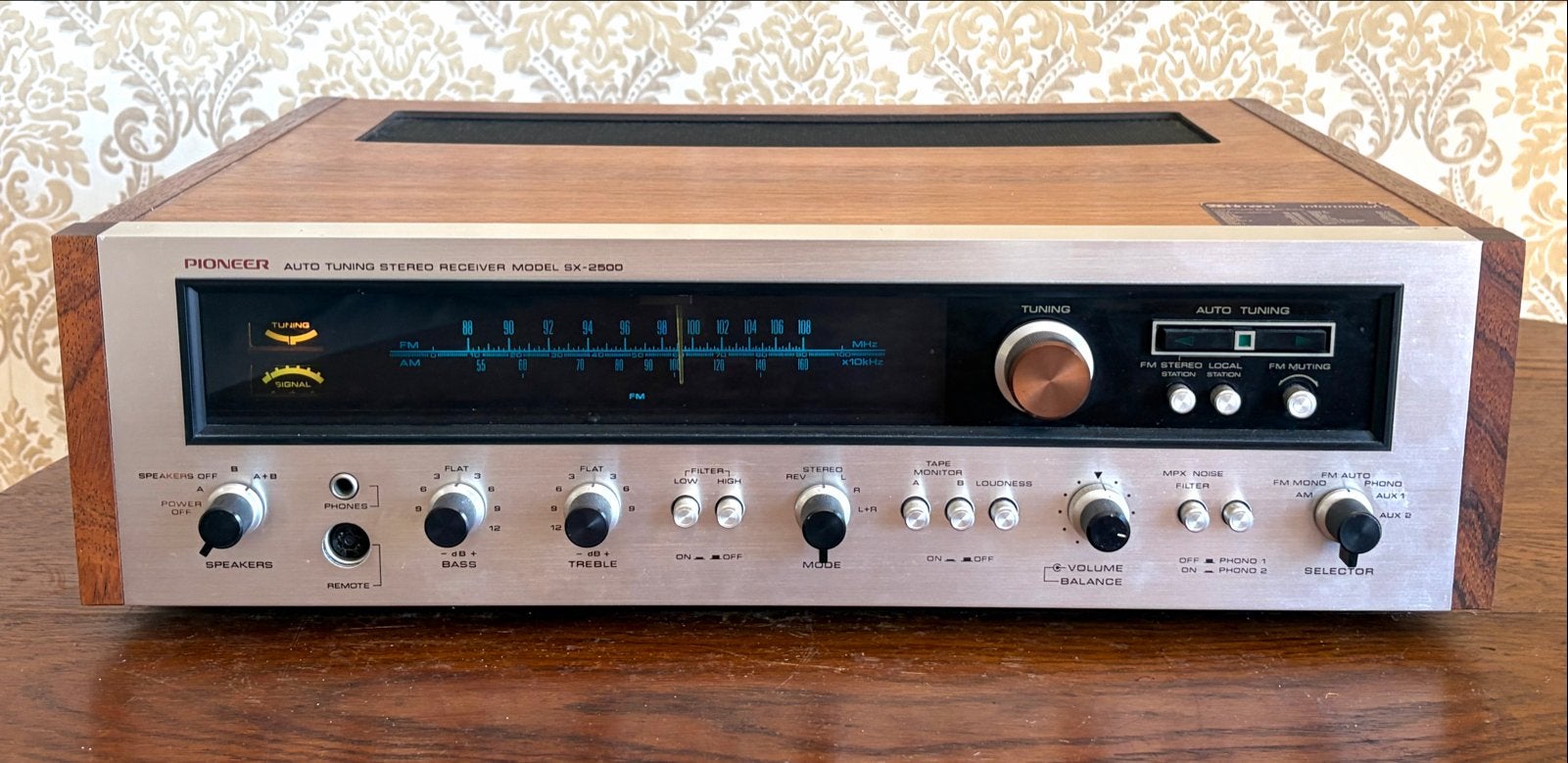 Pioneer SX-2500 Stereo Tuner Receiver - Topstaat, Verzenden, Zo goed als nieuw, 60 tot 120 watt, Pioneer