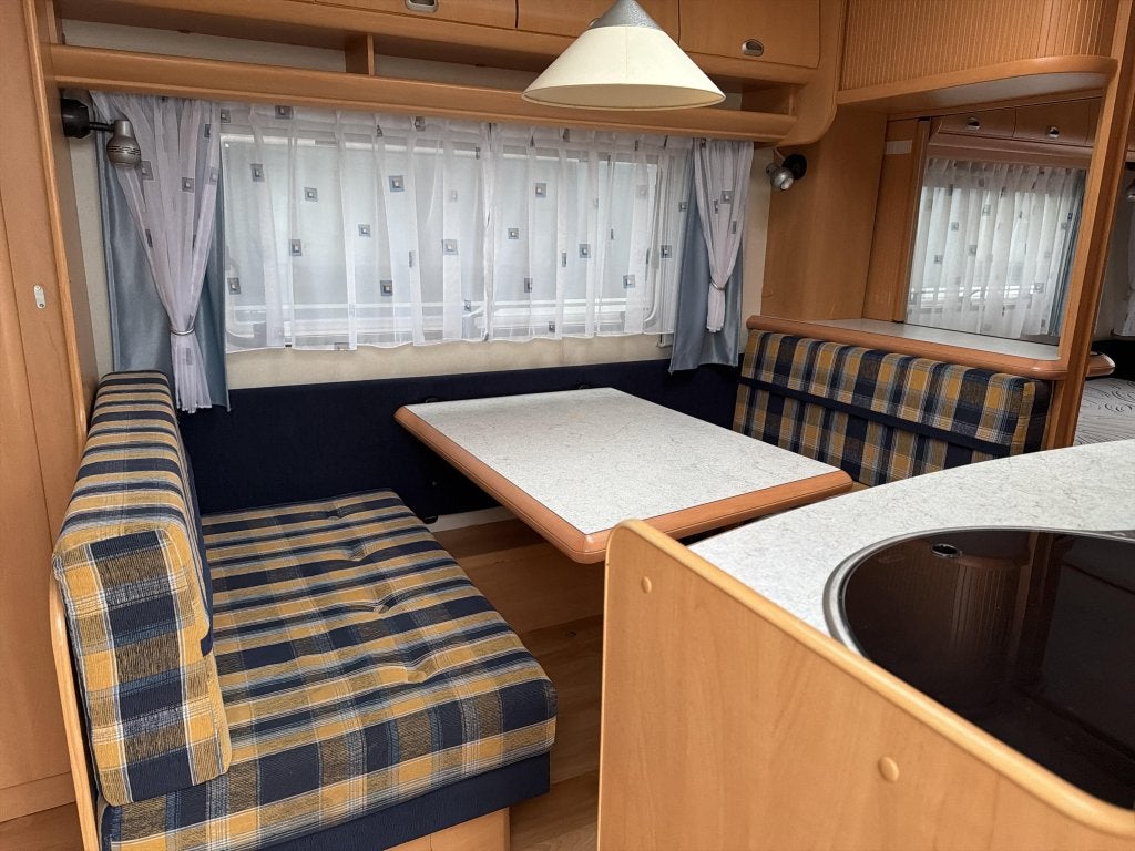 Hobby De Luxe 500 KFME Stapelbedden, Dwars-stapelbed, Bedrijf, 5 tot 6 meter, Overige