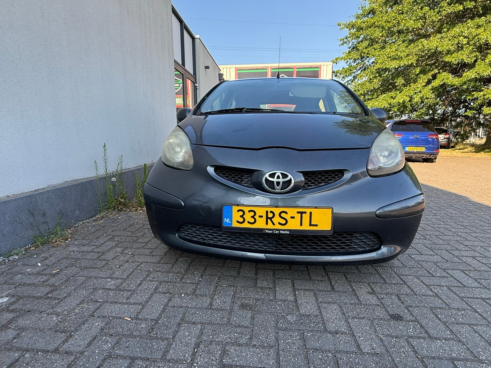 Toyota Aygo 1.0 12V Vvt-i 5DRS 2005 Grijs APK Airco, Auto's, Voorwielaandrijving, 4 stoelen, Elektrische ramen, 68 pk