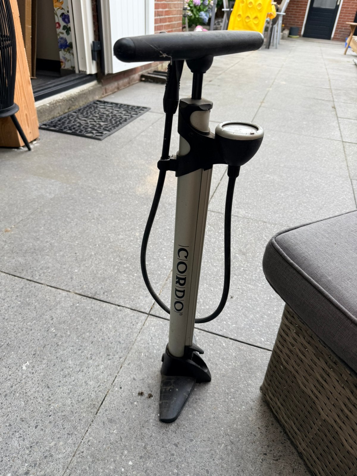 Fietsenpomp cordo, Ophalen, Drukmeter, Gebruikt