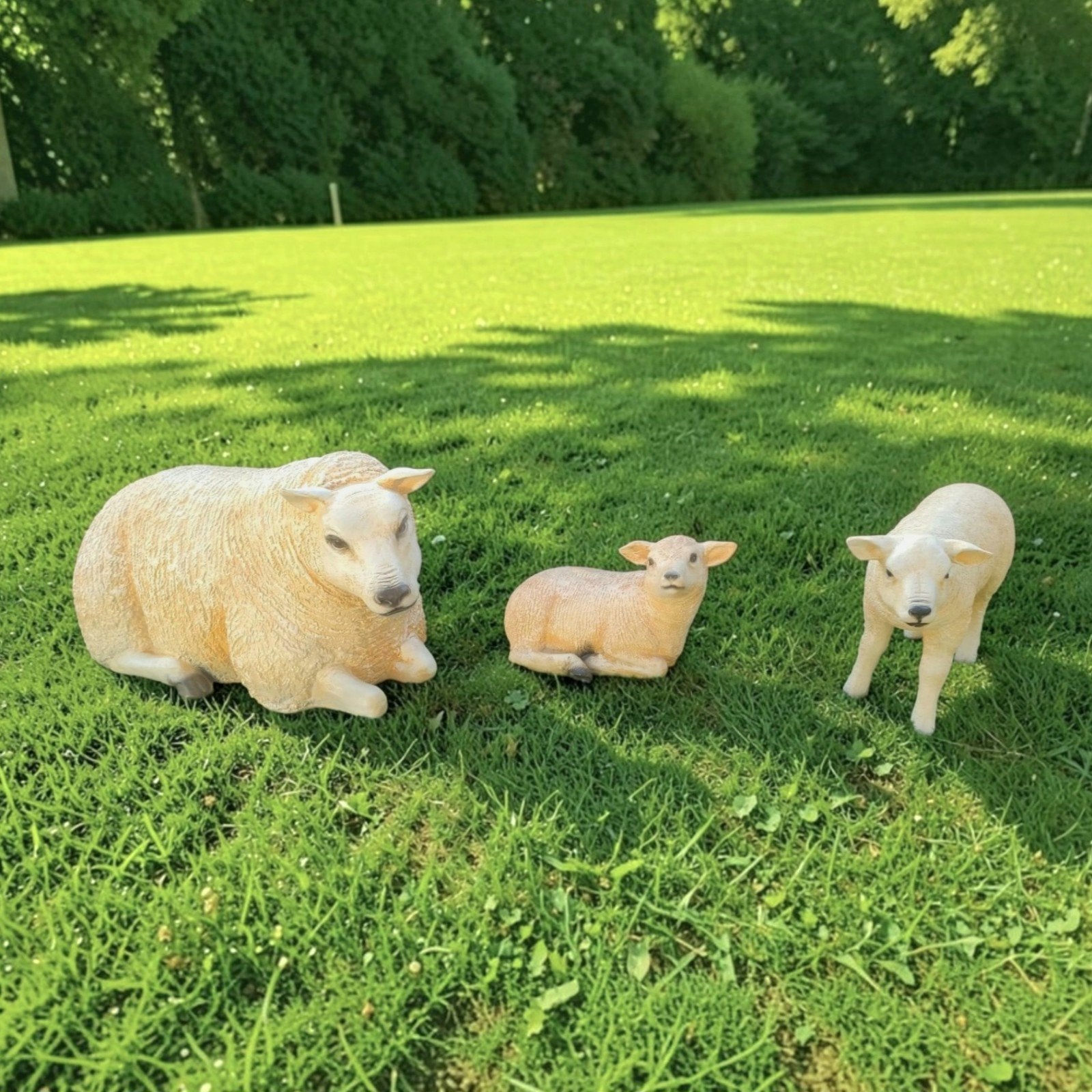 Schaap Lammetje Ezel Beeld 

Paard beeld Merrie Varken Kalf, Tuin en Terras, Ophalen, Nieuw, Kunststof, Dierenbeeld