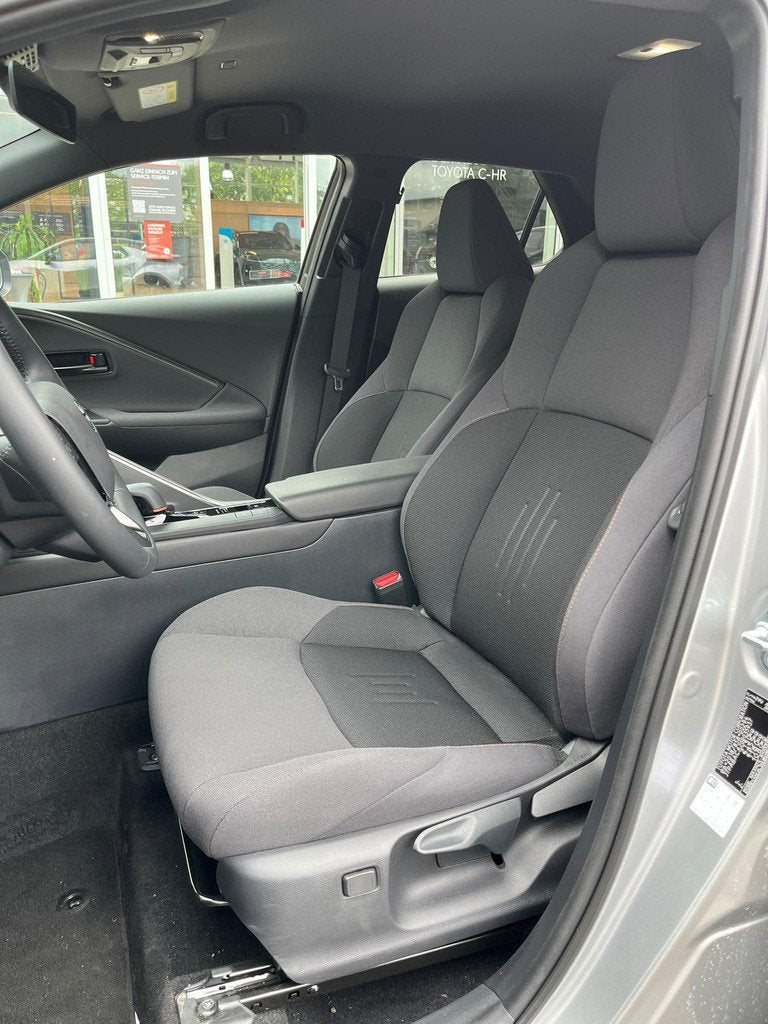 Toyota C-HR 2.0 Plug-in Hybrid 220 Dynamic 1e Eigenaar | BTW, Auto's, Toyota, Gebruikt, 4 cilinders, Plug-in hybride, Bedrijf