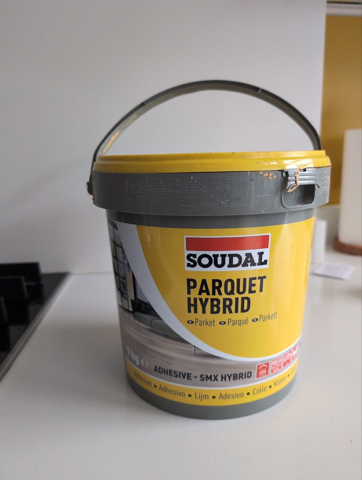 Soudal Parket Lijm 73A - 4.5 kg resterend, Doe-het-zelf en Verbouw, Ophalen, Overige materialen, 30 cm of meer, 50 tot 150 cm