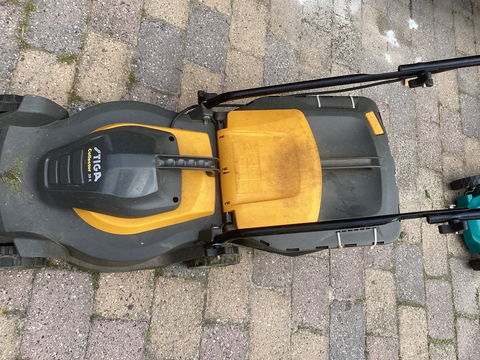 Stiga Collector 34 E Elektrische Grasmaaier, Ophalen, Cirkelmaaier, Gebruikt, Elektrische grasmaaier