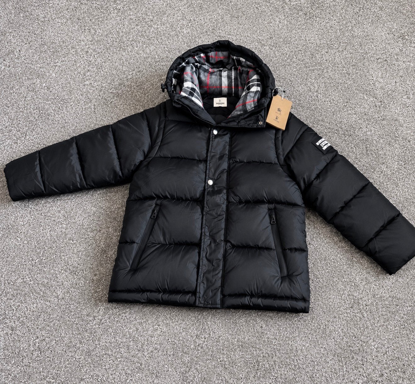 Burberry jas (puffer) gloednieuw, Ophalen of Verzenden, Nieuw, Maat 52/54 (L), Zwart