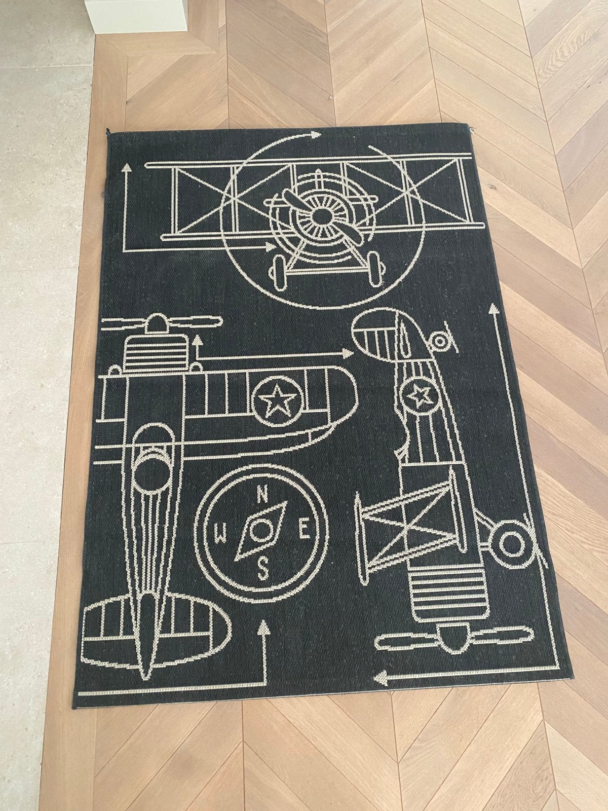 Vloerkleed / speelkleed 120x170cm kinderkamer / speelkamer, Ophalen, 100 tot 150 cm, Zwart, Zo goed als nieuw