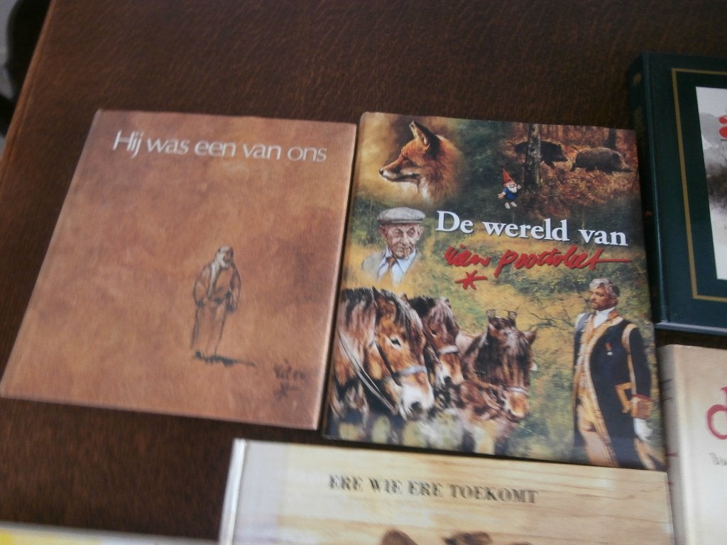 Foto 6 van Boek Rien Poortvliet Tresoor Ark van Noach Hak op tak Tuinpa