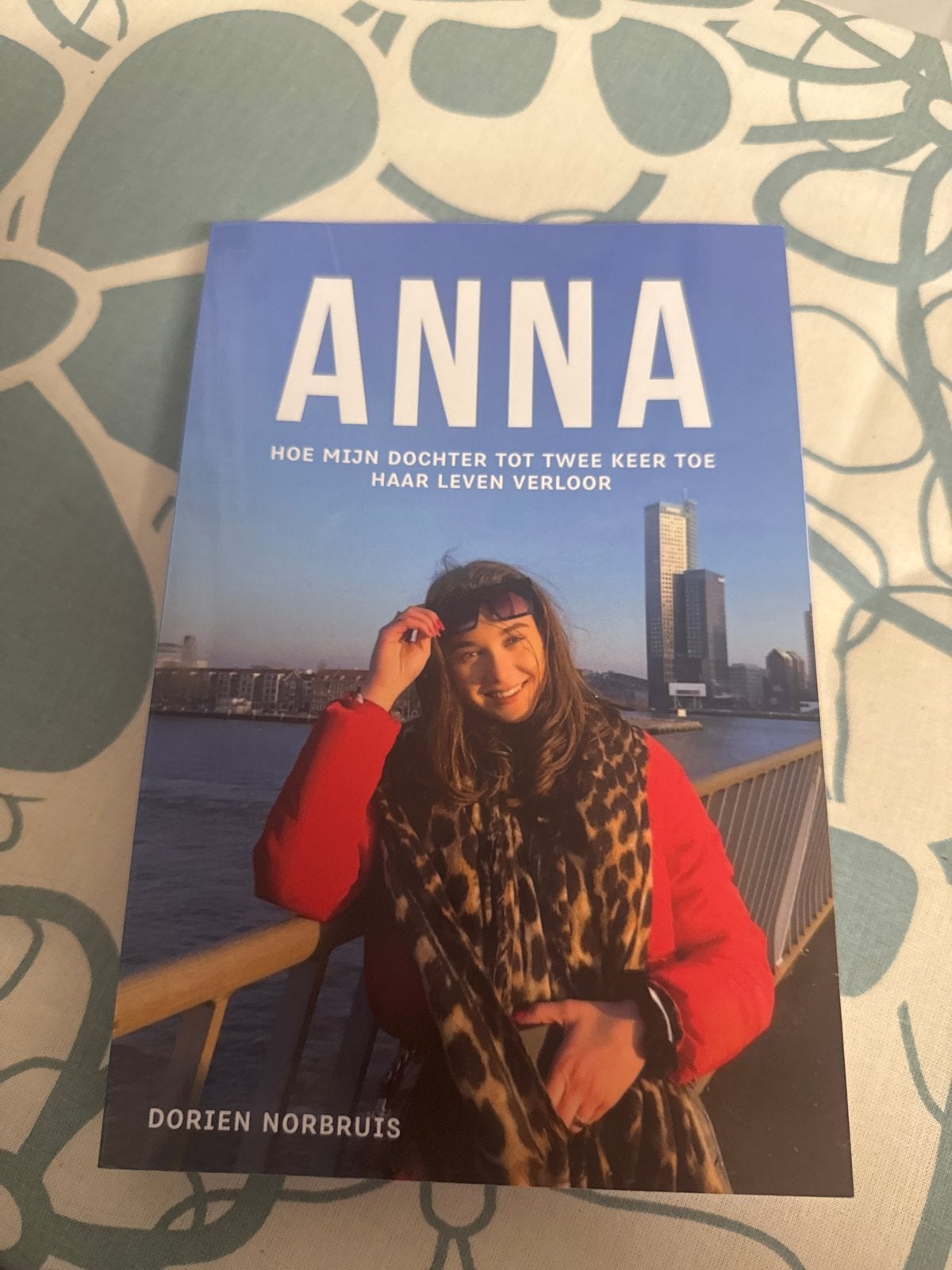 ANNA: Hoe mijn dochter tot twee keer toe haar leven verloor, Ophalen of Verzenden, Zo goed als nieuw, Nederland
