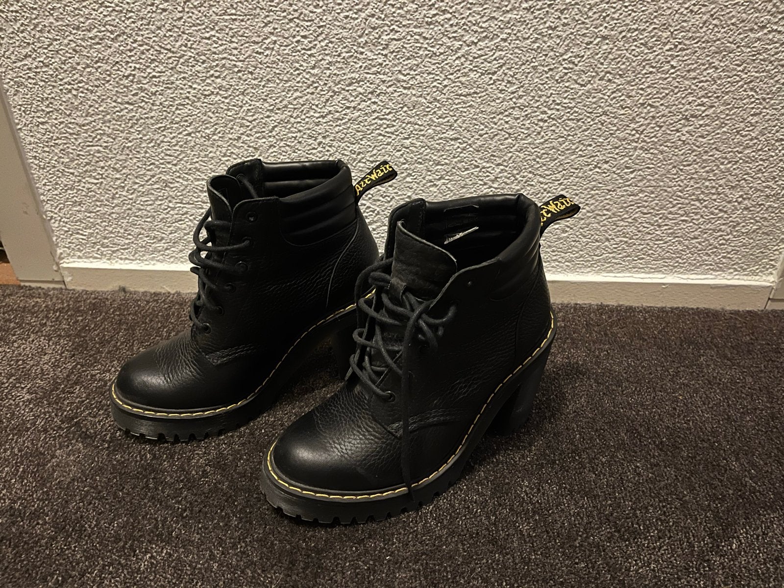 Dr. Martens Persephone laarzen - Maat 36, Kleding | Dames, Verzenden, Zwart, Lage of Enkellaarzen, Zo goed als nieuw