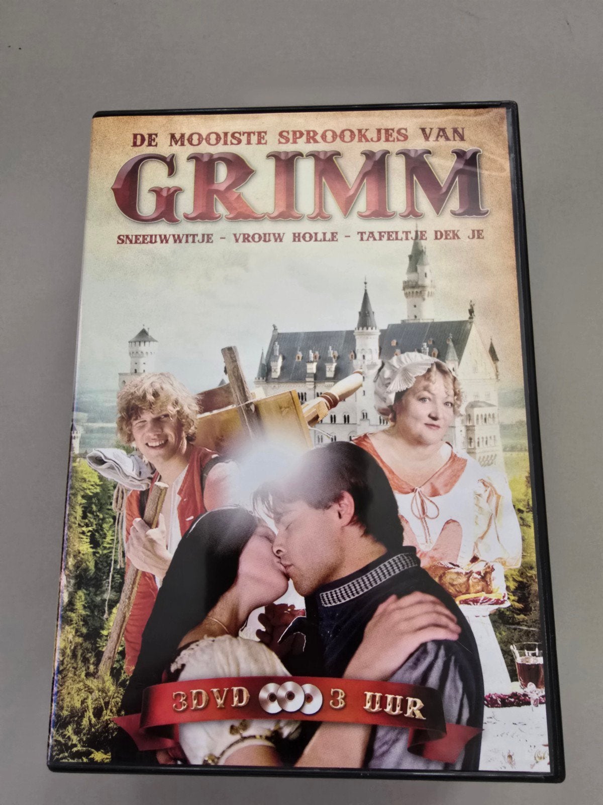 Dvd de mooiste sprookjes van Grimm - 3 dvdbox, Cd's en Dvd's, Alle leeftijden, Komedie, Film, Ophalen of Verzenden
