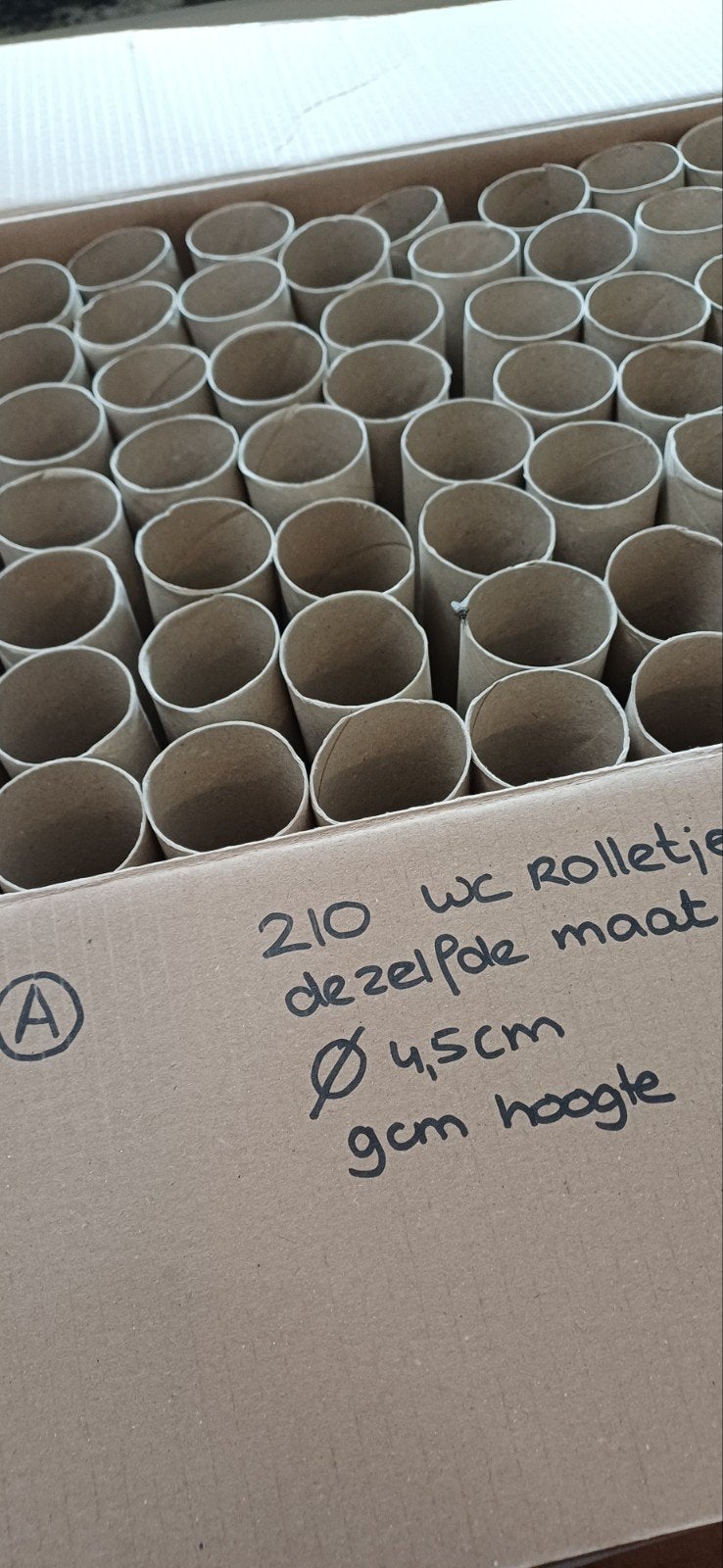 210 wc rolletjes zgan  dezelfde maat, Hobby en Vrije tijd, Ophalen of Verzenden