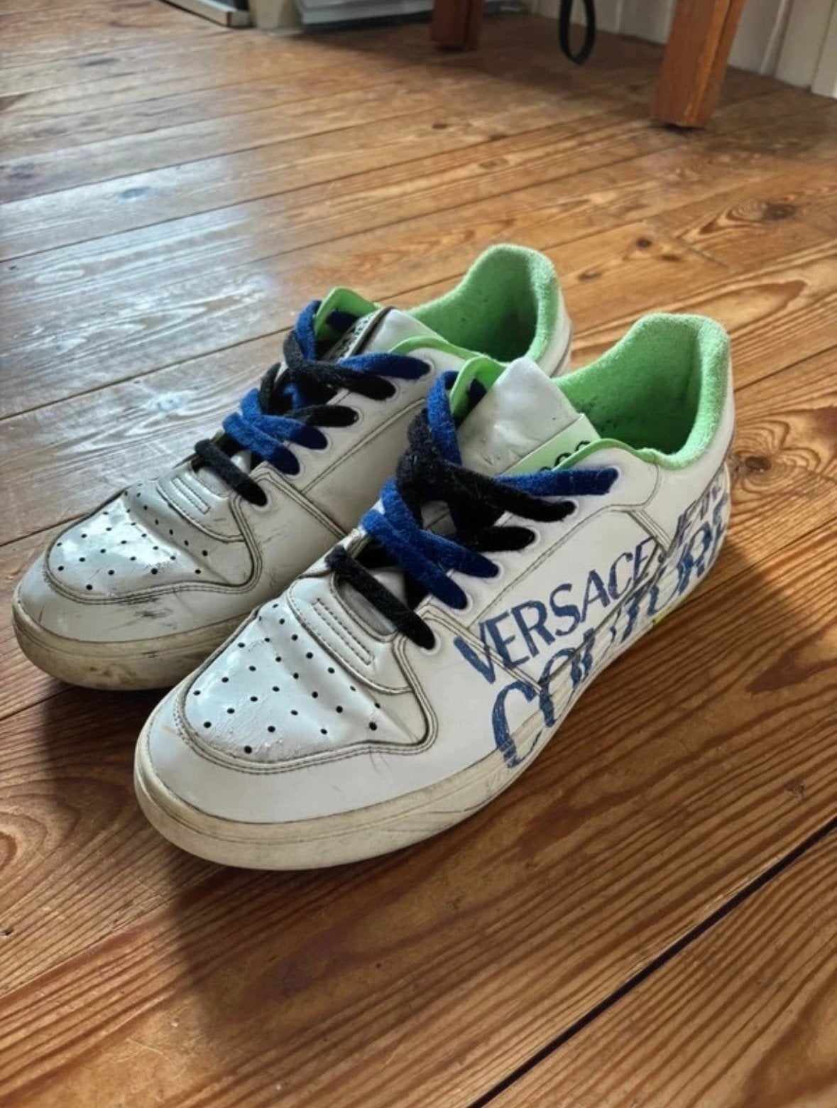 Versace sneakers maat 45, Ophalen of Verzenden, Gedragen, Wit, Sneakers of Gympen