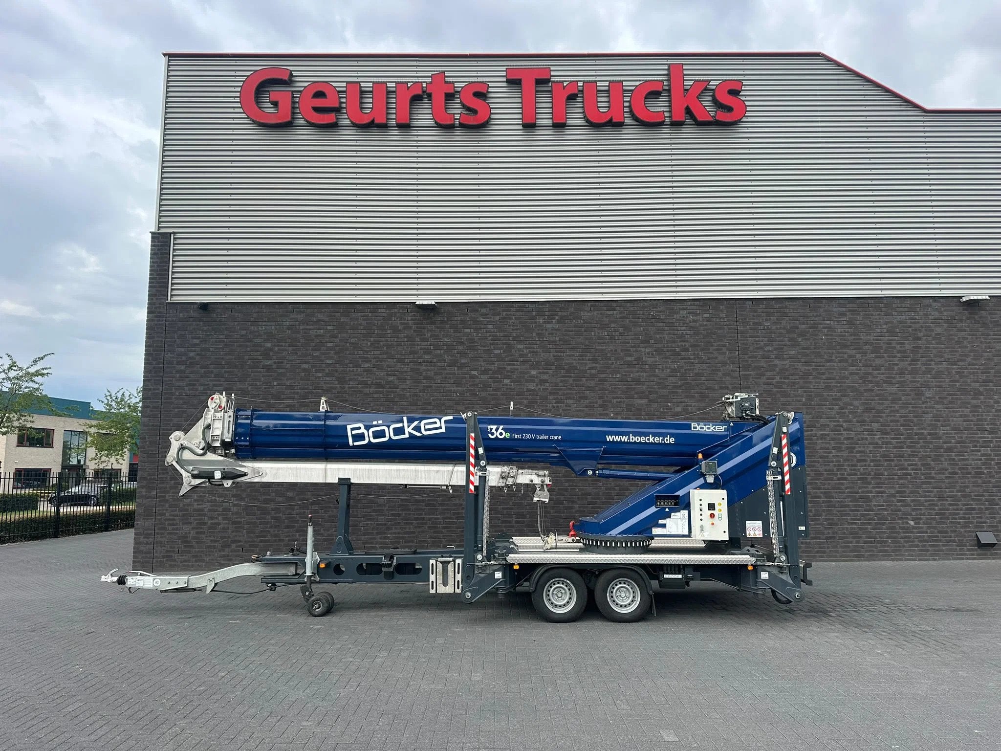 Böcker AHK 36/2400 MONTAGE FULLY ELECTRIC CRANE UREN 278 !, Zakelijke goederen, Machines en Bouw | Kranen en Graafmachines, Kraan