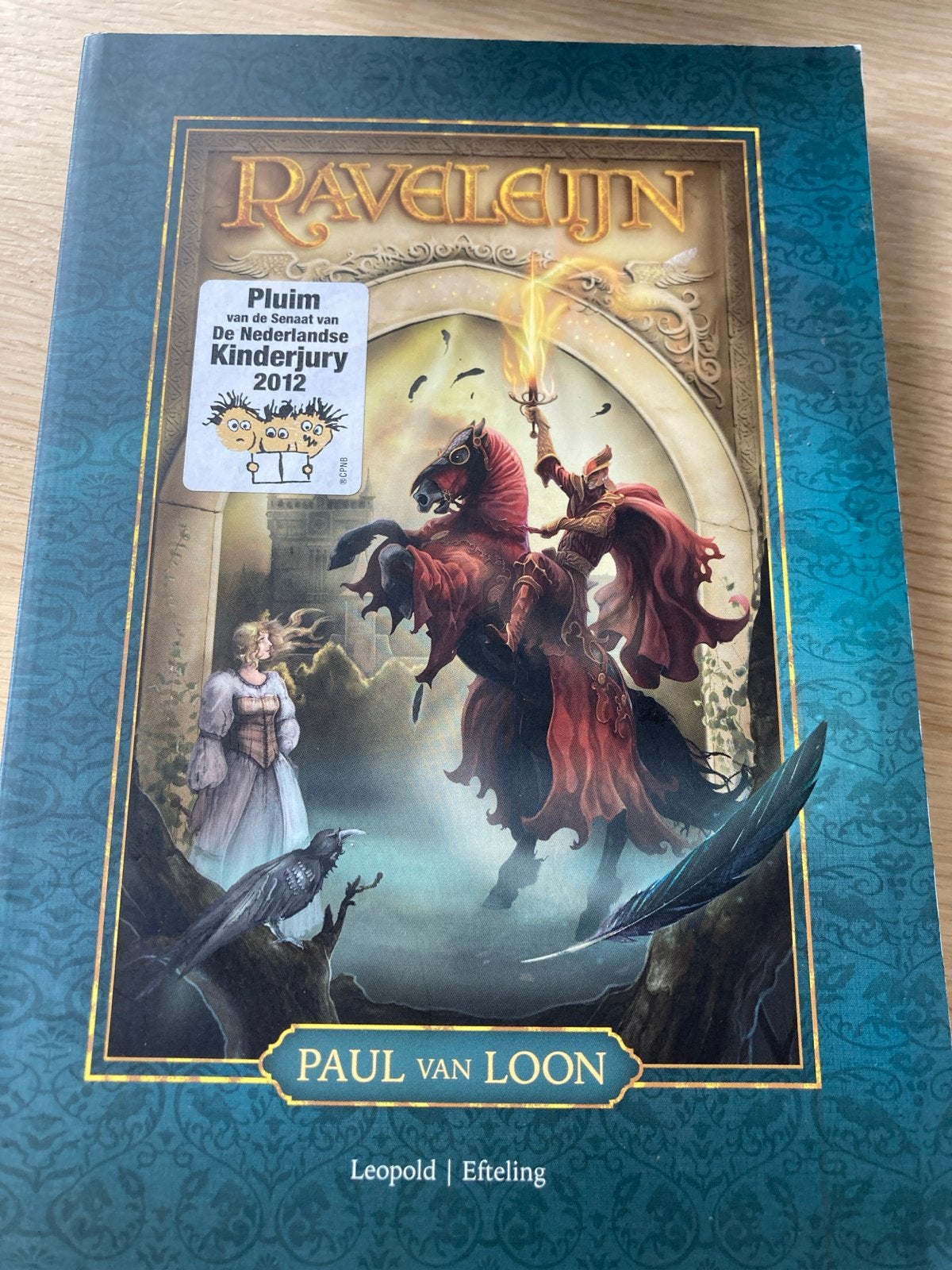 Raveleijn - Paul van Loon (Kinderjury 2012), Ophalen of Verzenden, Zo goed als nieuw, Fictie
