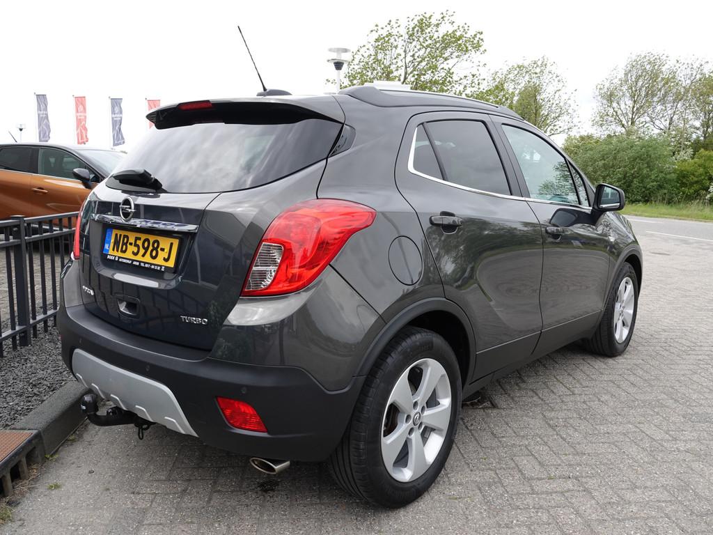 Opel Mokka 1.4 T 140PK Innovation AUTOMAAT SCHUIFDAK | TREKH, Auto's, Gebruikt, Euro 6, SUV of Terreinwagen, Zilver of Grijs