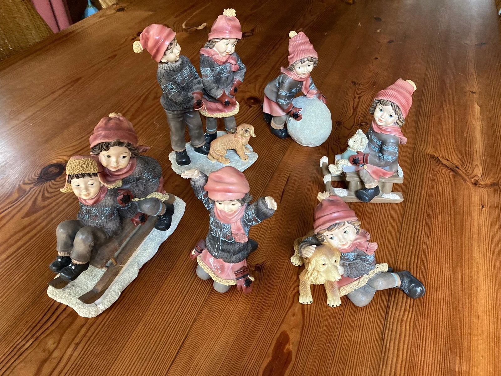 Set van 7 Winterse Kinderbeeldjes - Decoratie, Ophalen, Gebruikt, Mens