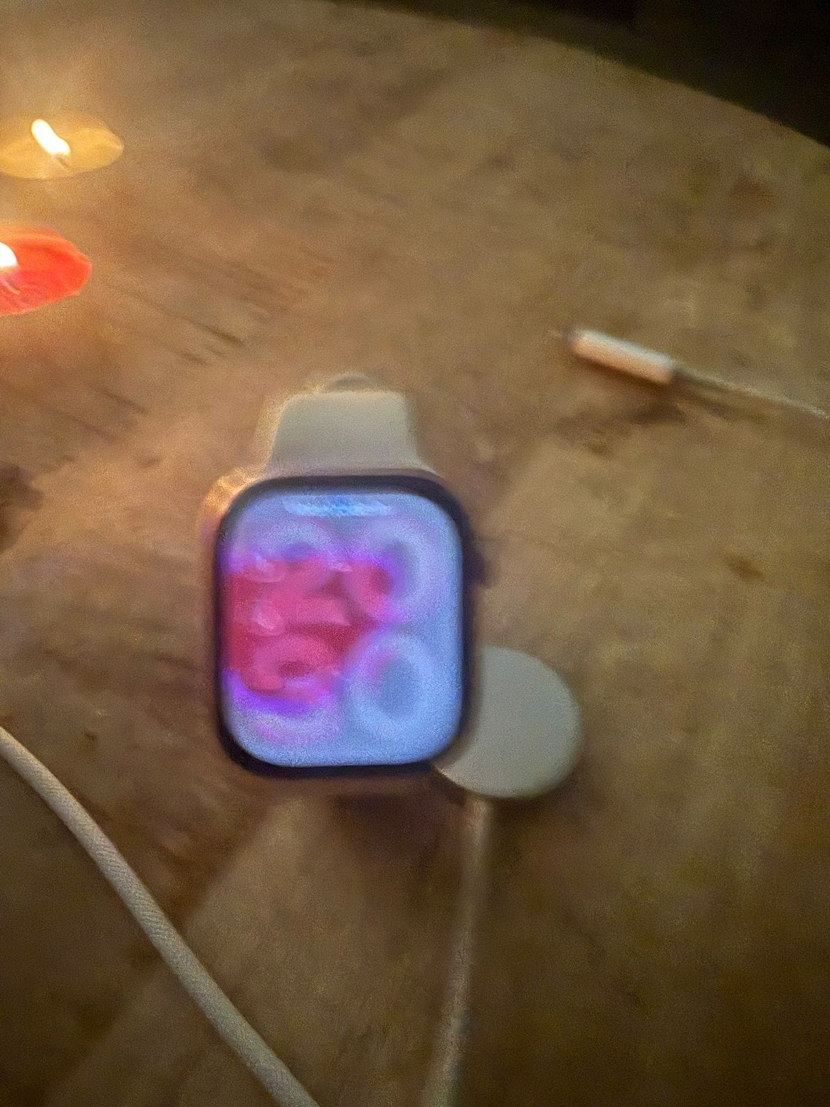 Foto 4 van Apple Watch Series 11 GPS 42mm Roségoud