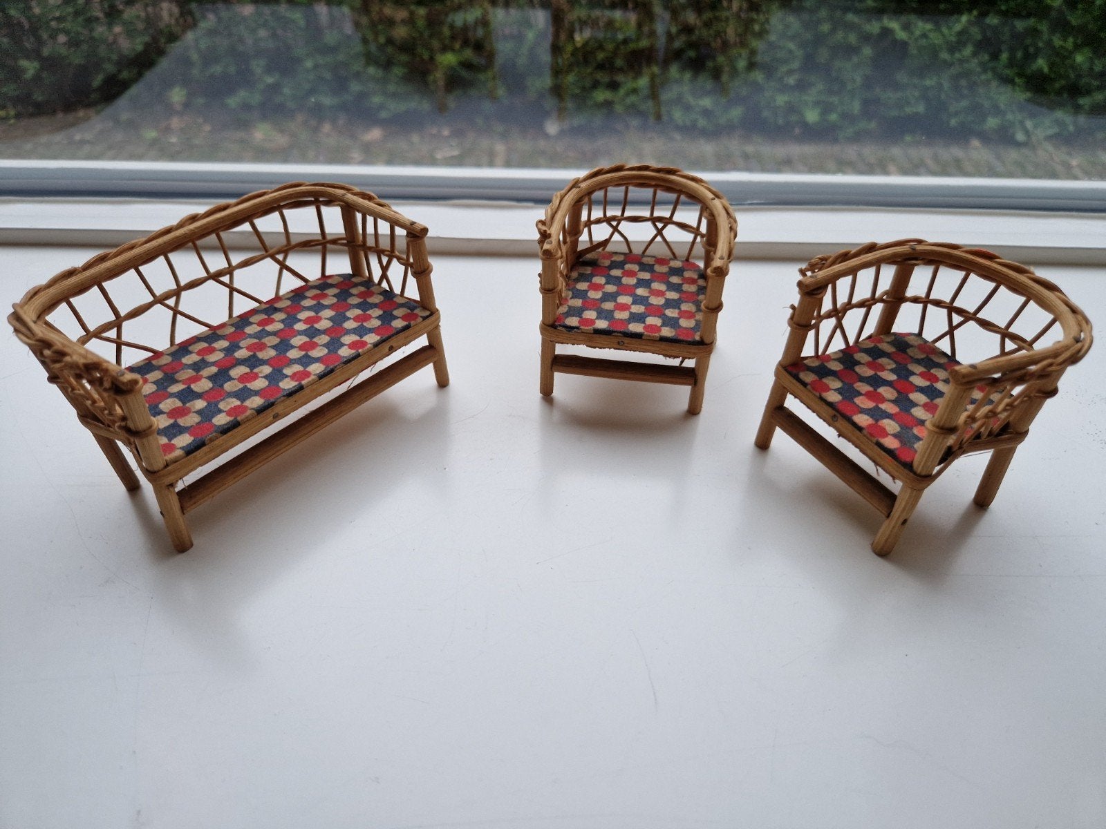 Vintage rotan poppenhuis meubels set - bank en 2 stoelen, Ophalen of Verzenden