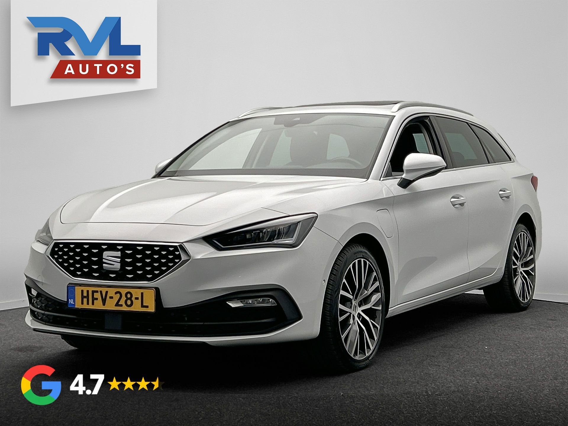 Seat Leon Sportstourer 1.4 TSI eHybrid PHEV Xcellence | Pano, Auto's, Seat, Gebruikt, 4 cilinders, 150 pk, Leon