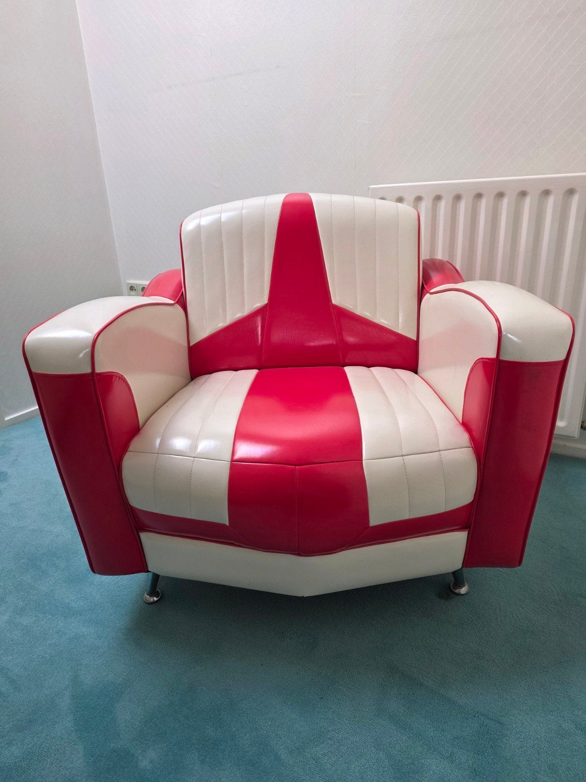 Retro fauteuil rood/wit - Diner stijl, Huis en Inrichting, Ophalen, Kunststof, Gebruikt, Retro, Diner, Jaren '50