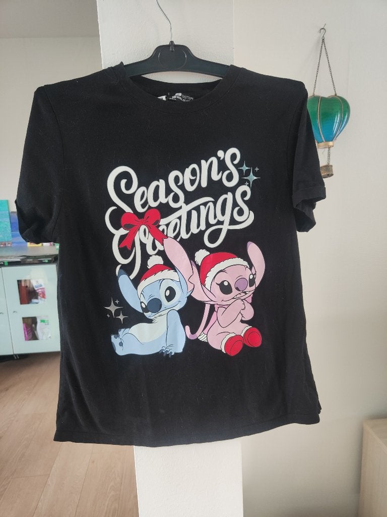 Disney Stitch kerst T-shirt – XL – Zwart – Seasons Greetings, Kleding | Dames, T-shirts, Disney, Zwart, Maat 46/48 (XL) of groter