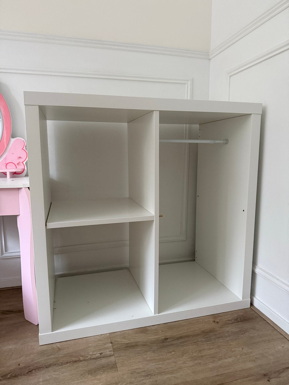 Ikea kastje met vakken en kledingroede, Ophalen, Gebruikt