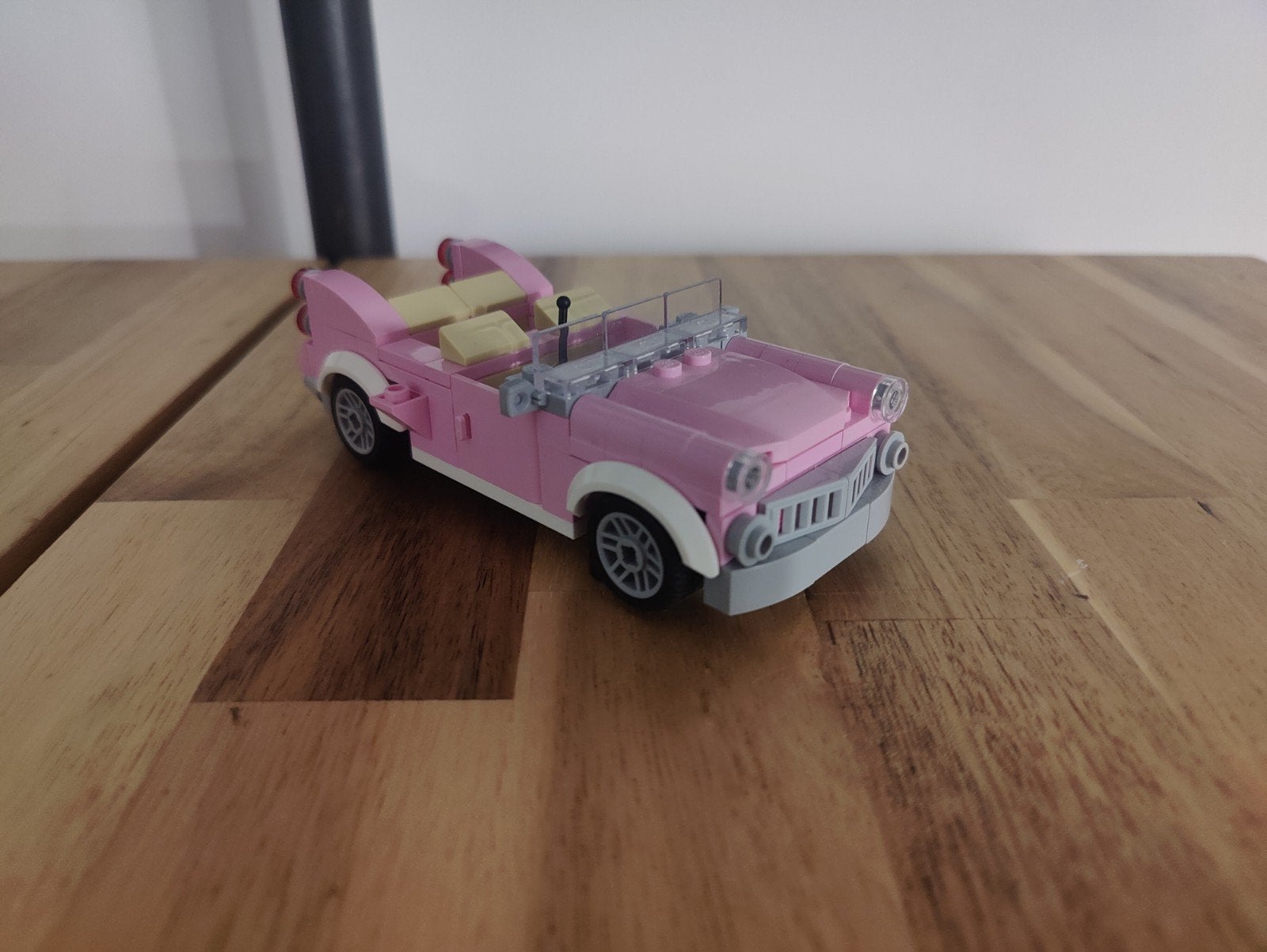 Lego auto uit diner 10260, Kinderen en Baby's, Ophalen of Verzenden, Gebruikt