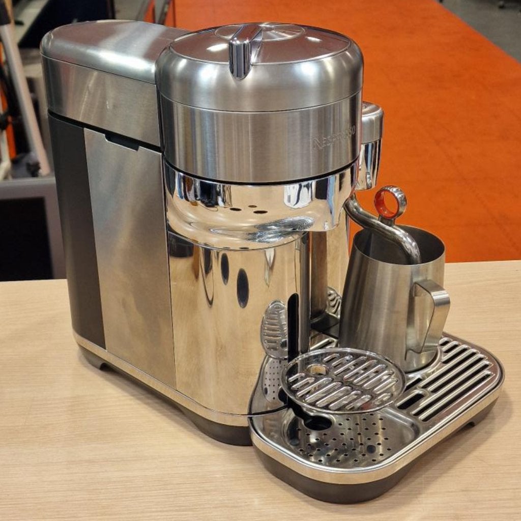 Nespresso Sage Vertuo Creatista - Brushed Stainless Steel, Witgoed en Apparatuur, Koffiezetapparaten, Nespresso, Gebruikt, Support@nespresso.com