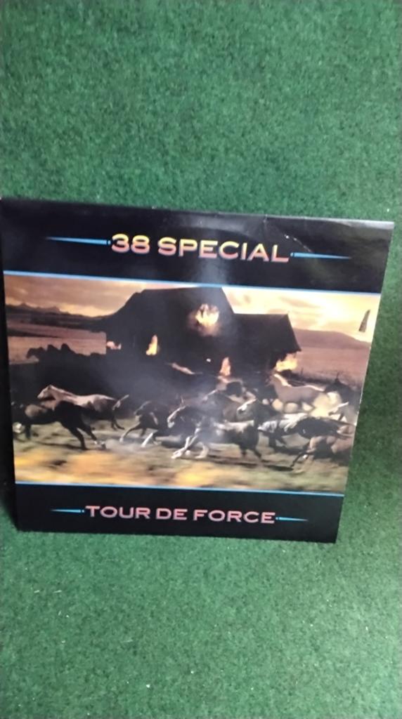 38  SPECIAL, Ophalen of Verzenden, Gebruikt, Overige formaten, Poprock