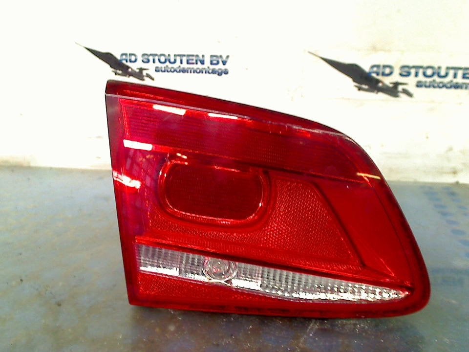 Achterlicht Rechts Volkswagen Passat (362) 2011 90004532, Auto-onderdelen, Verlichting, Gebruikt, Volkswagen, Volkswagen AG, Kundenbetreuung@volkswagen.de