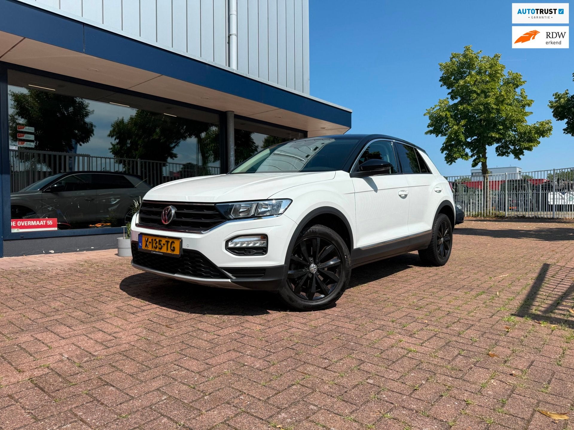 Volkswagen T-ROC 1.0 TSI | ACC | Keyless | Carplay | Navi, Auto's, Voorwielaandrijving, Stof, Gebruikt, Met garantie (alle)